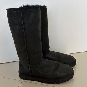 Great Condition Classic Tall Ugg Women's Boots